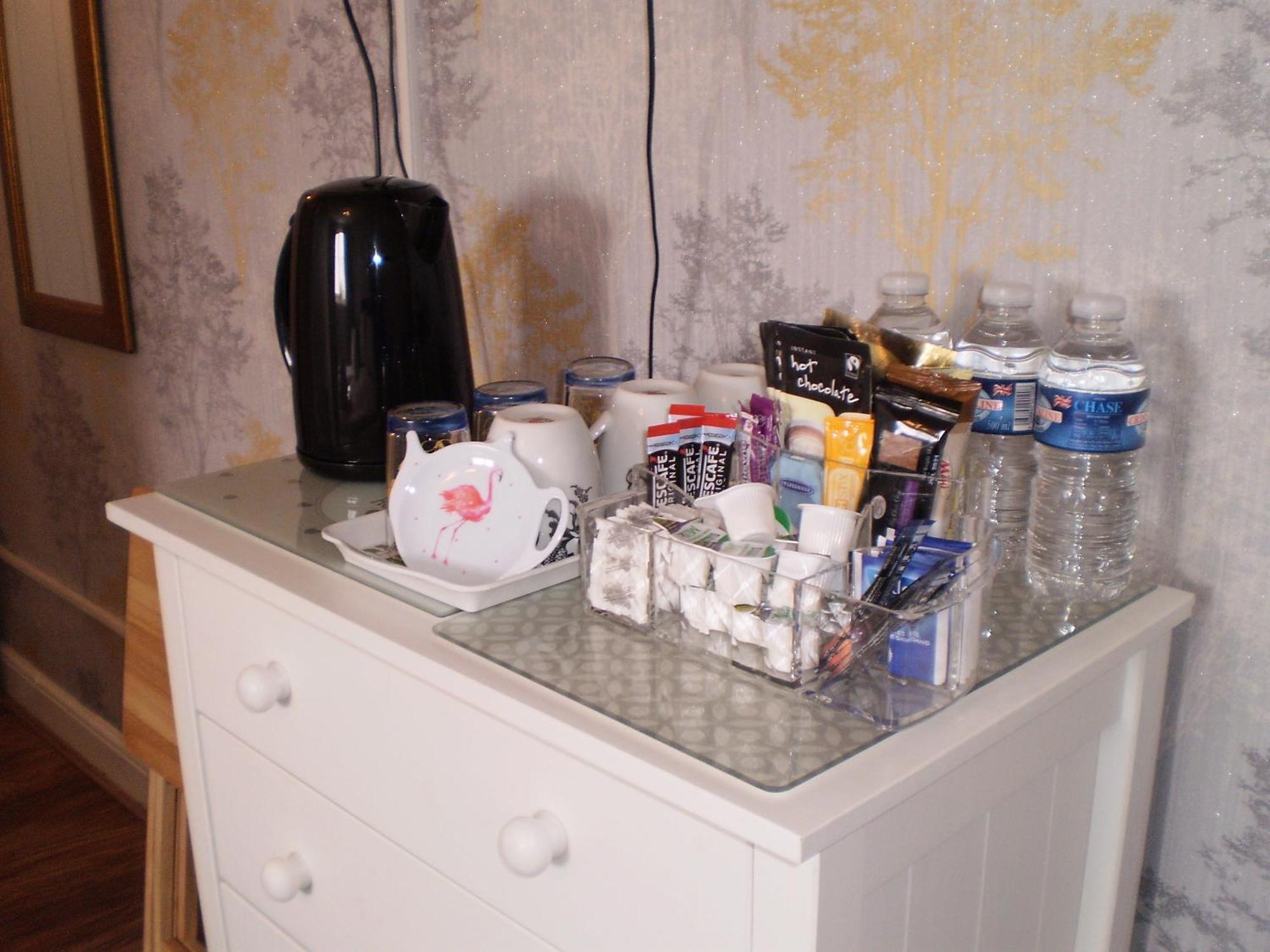 Sportsmans Lodge Bed And Breakfast Amlwch Habitación foto