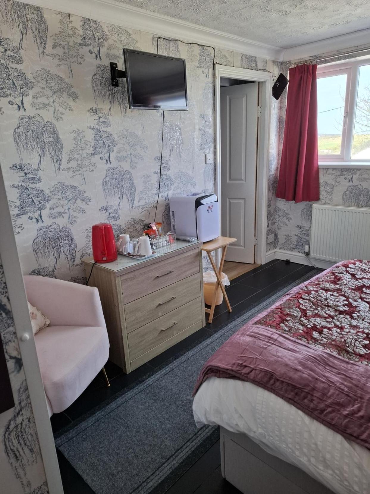 Sportsmans Lodge Bed And Breakfast Amlwch Habitación foto
